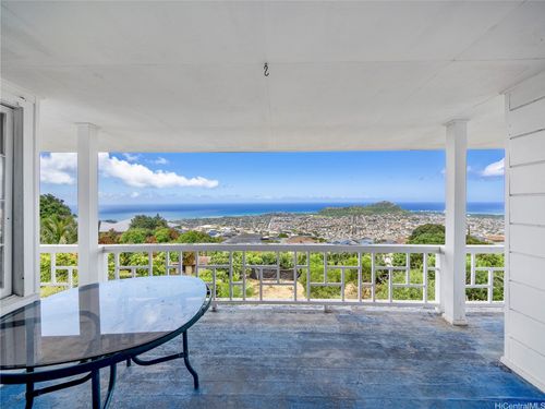 3843 Lurline Dr, Honolulu, HI, 96816-4003 | Card Image
