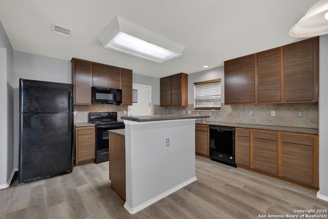 188 Lexword, House other with 3 bedrooms, 3 bathrooms and null parking in Kyle TX | Image 11