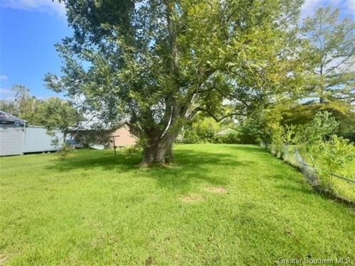3201 Reidway St, Lake Charles, LA, 70601-8760 | Card Image