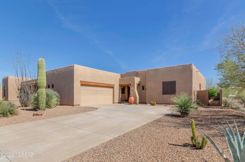 8136 N Night Pony Drive, Tucson, AZ, 85743 | Card Image
