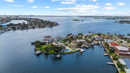 1514 Sea Gull Dr S, St Petersburg, FL, 33707-3837 | Card Image