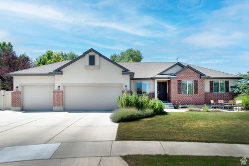 552 E Sunset Stream Way, Draper, UT, 84020-7839 | Card Image
