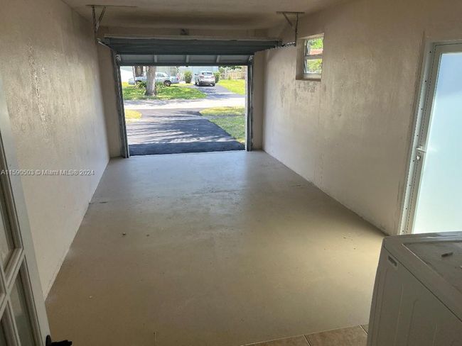 5440 Lincoln St, House other with 3 bedrooms, 2 bathrooms and null parking in Hollywood FL | Image 12