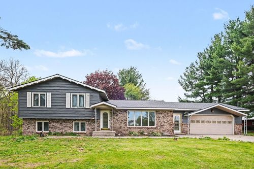 11400 Tefft Ave Ne, Rockford, MI, 49341-8418 | Card Image
