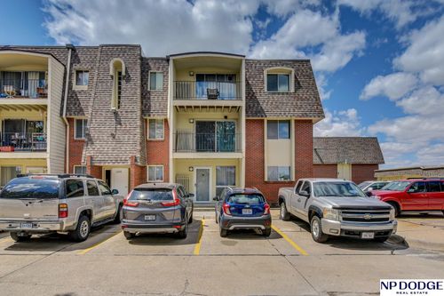 106-1210 S 120th Plz, Omaha, NE, 68144-1536 | Card Image