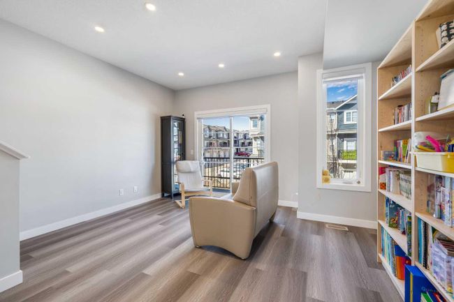 706 Sage Hill Grove Nw, Home with 2 bedrooms, 2 bathrooms and 2 parking in Calgary AB | Image 14