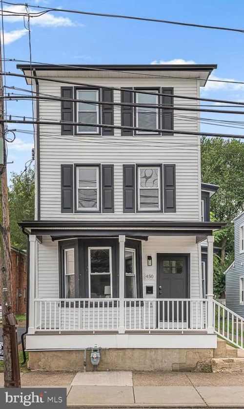 450 Pond St, BRISTOL, PA, 19007-5121 | Card Image