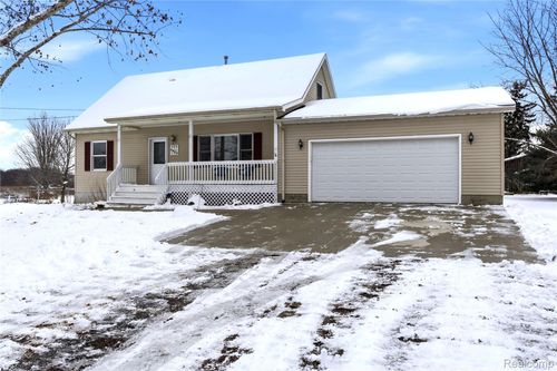 9457 Hollister Rd, Laingsburg, MI, 48848-9291 | Card Image