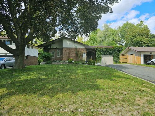 416 Jane Ave, Oshawa, ON, L1J3L4 | Card Image