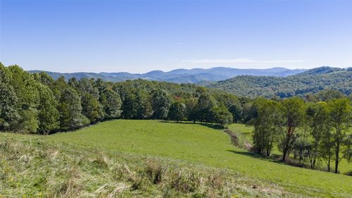 2787 Charleys Creek Rd, Tuckasegee, NC, 28783-8708 | Card Image