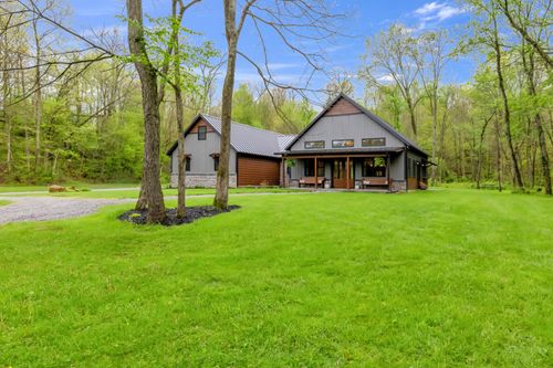1942 Hulit Rd, Mansfield, OH, 44903-9707 | Card Image