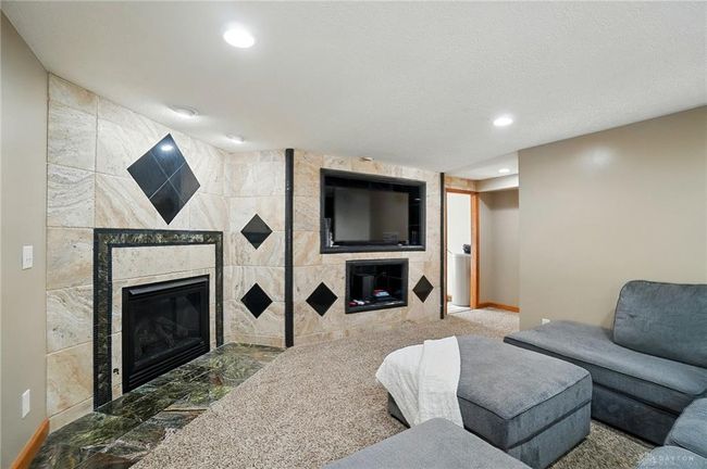 2946 Rockledge Trl, House other with 3 bedrooms, 2 bathrooms and null parking in Beavercreek OH | Image 18