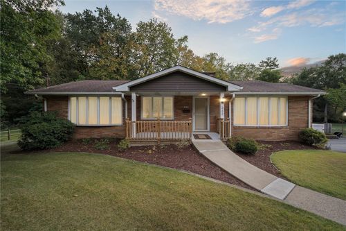 242 Drake Rd, Bethel Park, PA, 15102-1154 | Card Image