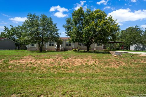 11738 Haven Estates Blvd, Adkins, TX, 78101-2331 | Card Image
