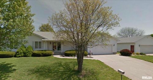 113 Velda St, Farmersville, IL, 62533-7850 | Card Image