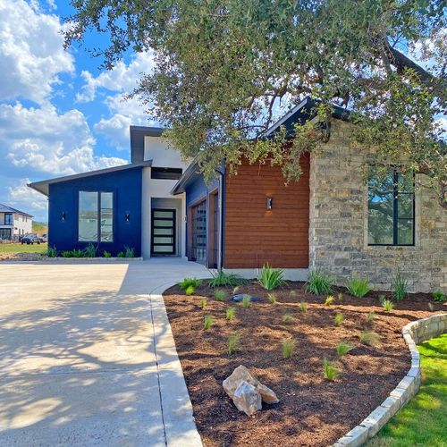 105 Blue Heron Dr, Kingsland, TX, 78639-2110 | Card Image