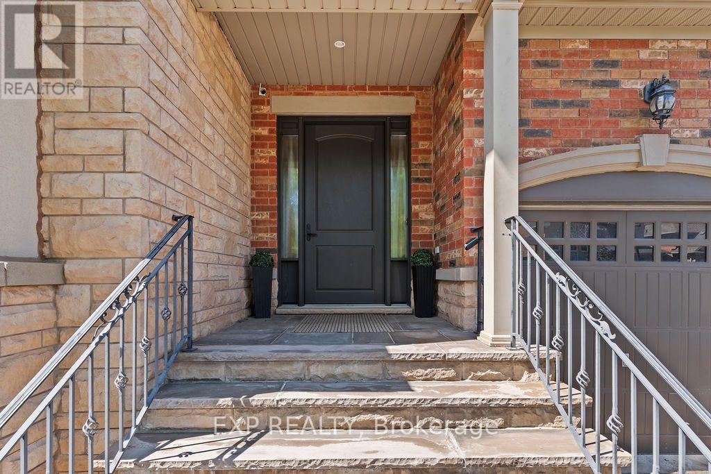 Residential in Oakville (JC Joshua Creek) 4