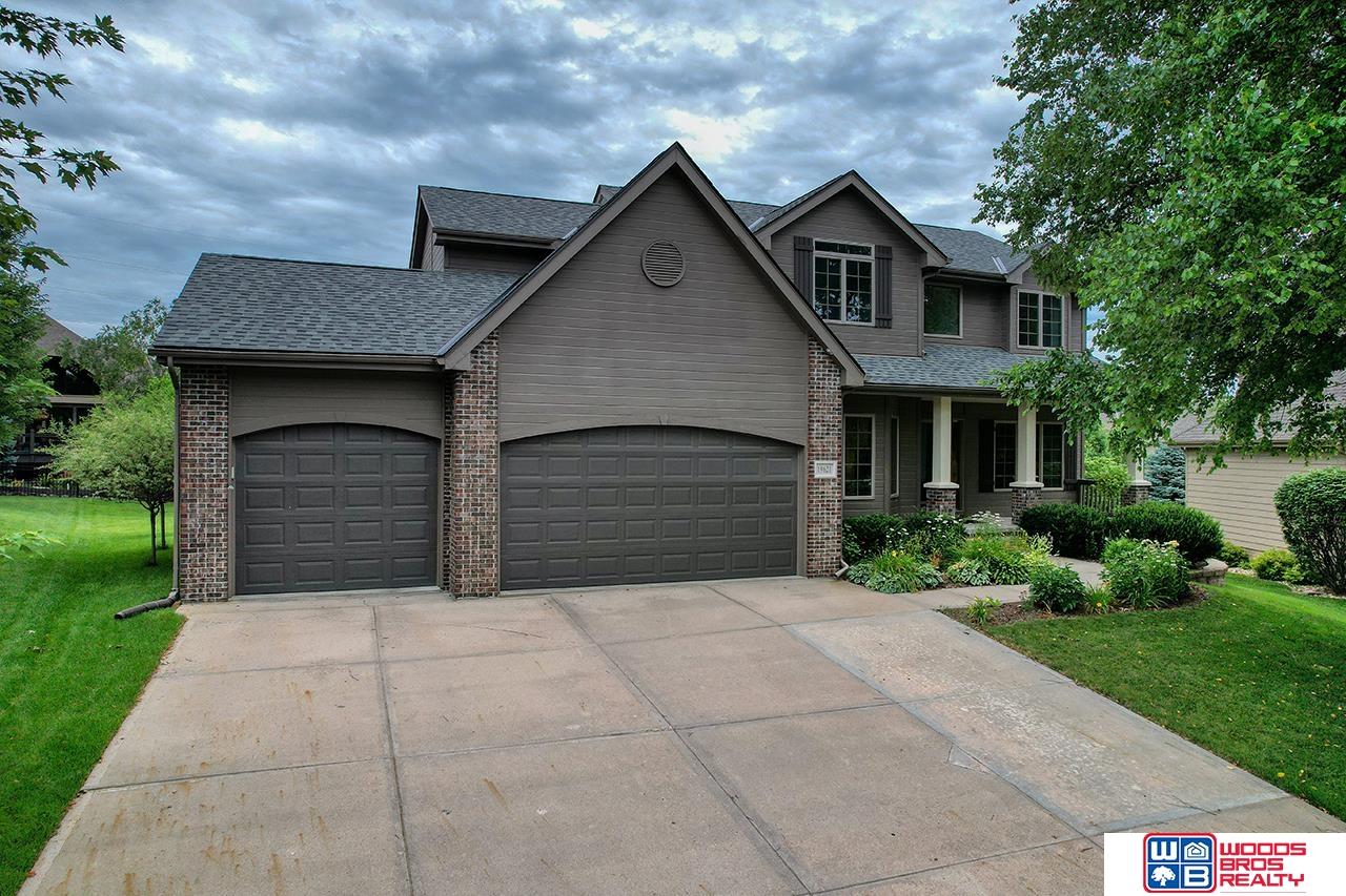 Mayberry St, Elkhorn, NE 68022