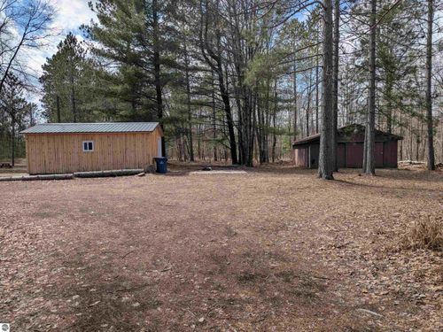 3201 Franklin Rd, Alger, MI, 48610 | Card Image