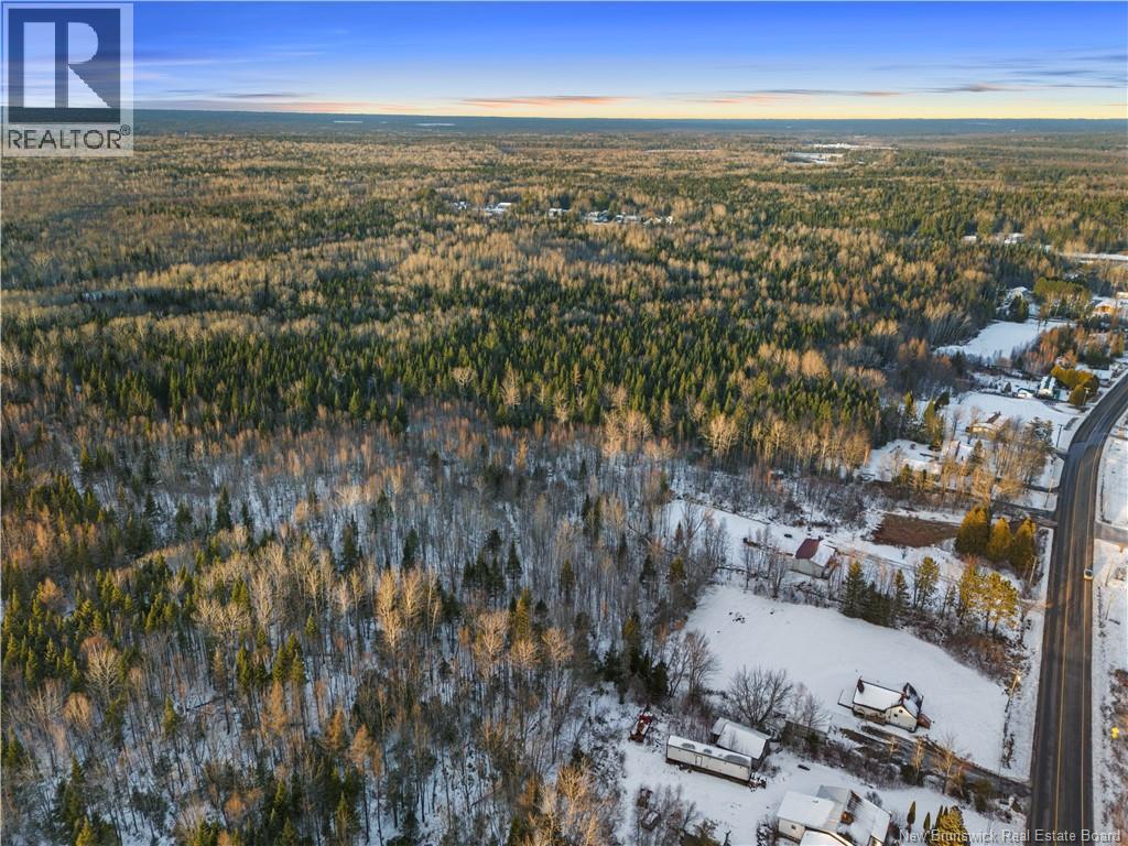 Land in Chipman 4