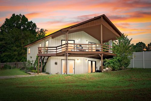 428 Pineview Dr, Springville, TN, 38256-4512 | Card Image