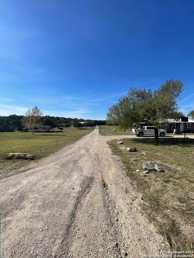188 De La Fuente Rd., House other with 2 bedrooms, 2 bathrooms and null parking in Blanco TX | Image 13
