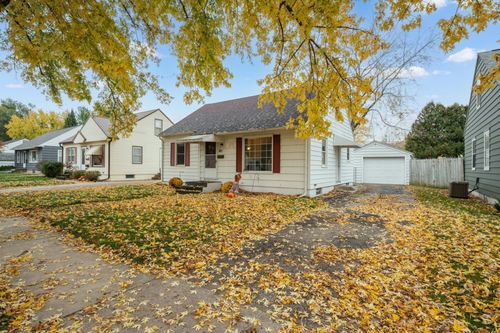 812 15th Ave Ne, Rochester, MN, 55906-7103 | Card Image