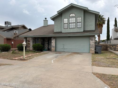 2901 Lake Michigan Dr, El Paso, TX, 79936-3329 | Card Image