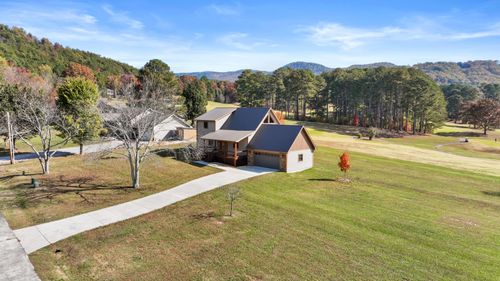188 Northside Dr, Copperhill, TN, 37317-6465 | Card Image