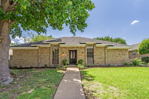1608 Belgrade Dr, Plano, TX, 75023-7471 | Card Image