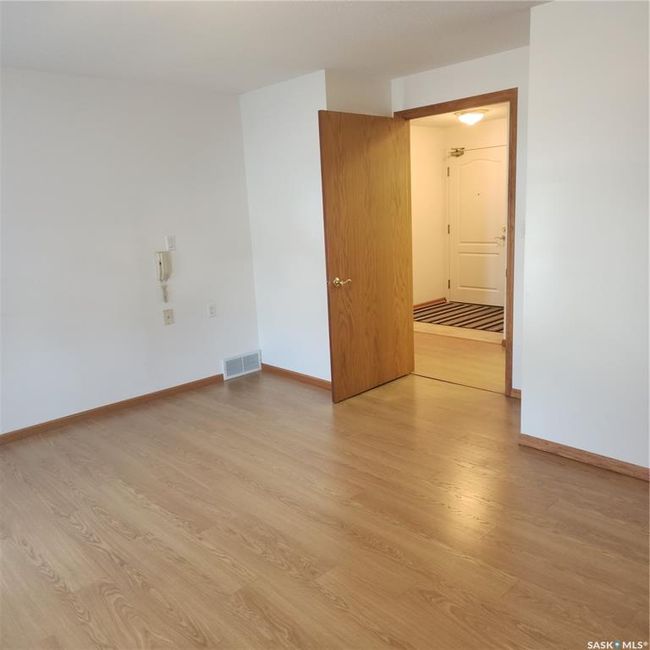 105 - 240 Athabasca St E, Condo with 1 bedrooms, 1 bathrooms and 2 parking in Moose Jaw SK | Image 18