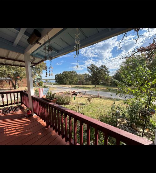 19-5200 Lake Shore Ln, Denton, TX, 76208-8003 | Card Image