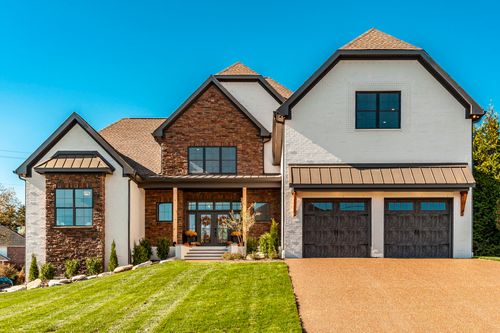 126 Governors Point Blvd, Hendersonville, TN, 37075-4064 | Card Image