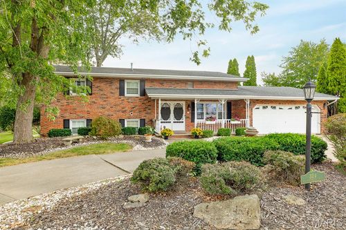 324 N Old Bethalto Rd, Bethalto, IL, 62010-1004 | Card Image