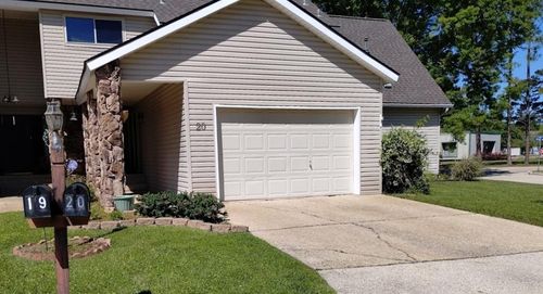 20-20 Caribbean Ct, Mandeville, LA, 70448-4752 | Card Image