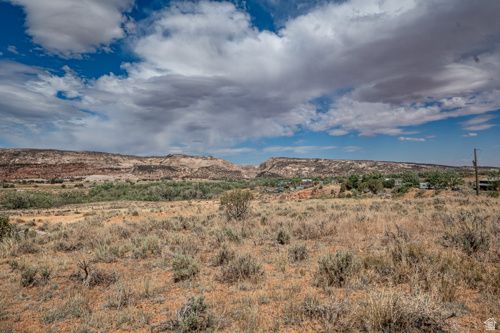 365 N 700 W, Escalante, UT, 84726-7796 | Card Image