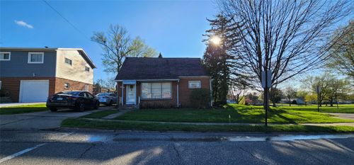 4104 Burton Avenue, Erie, PA, 16504 | Card Image