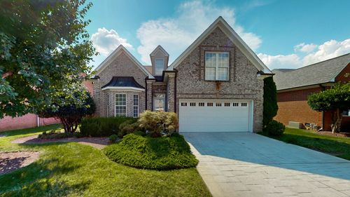 1176 Fairvue Village Ln, Gallatin, TN, 37066-7411 | Card Image