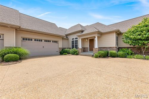 1266 Harmony Lake Dr, Cottleville, MO, 63376-2970 | Card Image