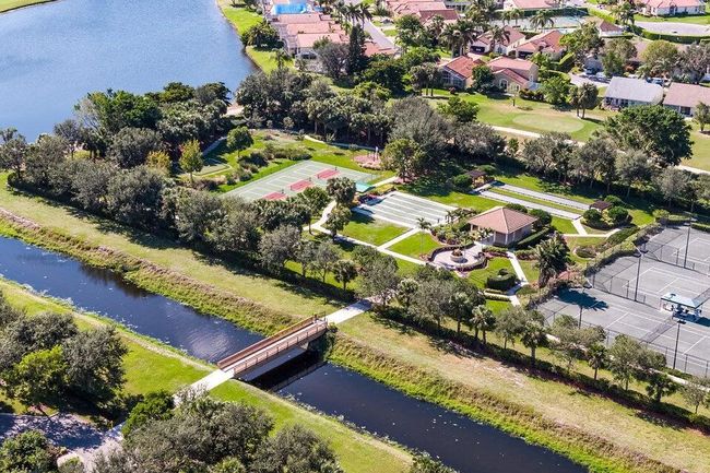 12110 Napoli Ln, Condo with 3 bedrooms, 2 bathrooms and null parking in Boynton Beach FL | Image 40