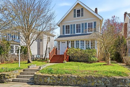 306 Prospect Ave, Mamaroneck, NY, 10543-3533 | Card Image