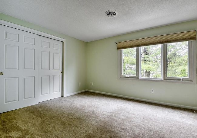 1 Wesley Rd, Condo with 4 bedrooms, 2 bathrooms and null parking in Keene NH | Image 25
