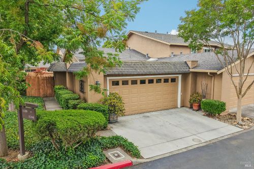 1140 Grove Cir, Benicia, CA, 94510-1734 | Card Image