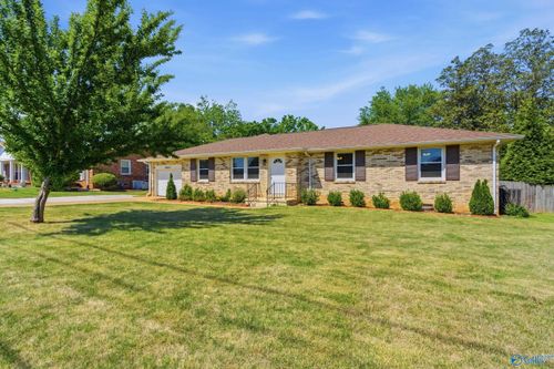 7602 Ensley Drive Sw, Huntsville, AL, 35802 | Card Image