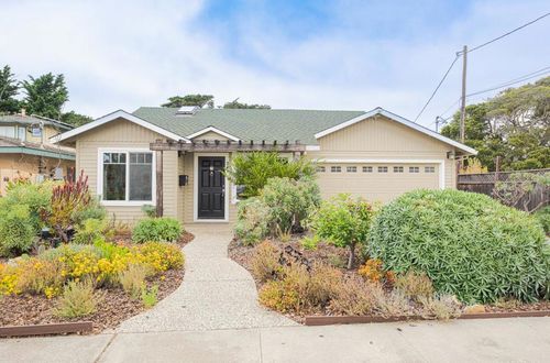 361 Hannon Ave, Monterey, CA, 93940-3856 | Card Image