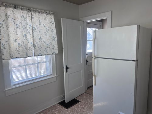 1144 S Main St, Carthage, MO, 64836-2246 | Card Image