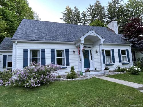 52 Kingwood Park, Poughkeepsie, NY, 12601-5448 | Card Image