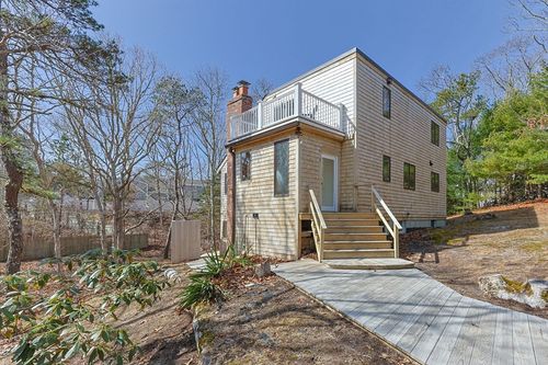 6 Deer Path, Truro, MA, 02666-5156 | Card Image