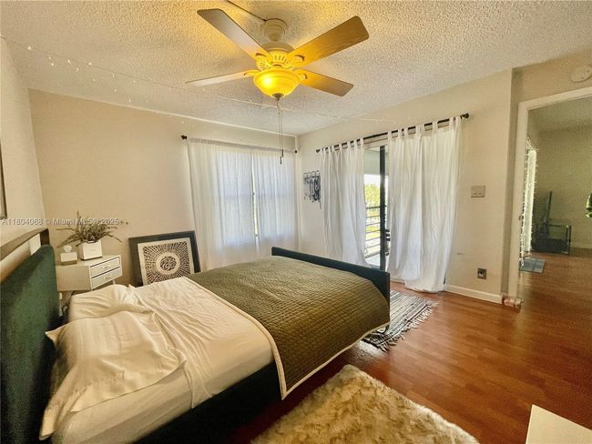 APT-410 - 2312 S Cypress Bend Dr, Condo with 2 bedrooms, 2 bathrooms and null parking in Pompano Beach FL | Image 16