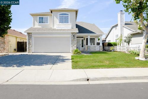 2090 Heartland Cir, Brentwood, CA, 94513 | Card Image
